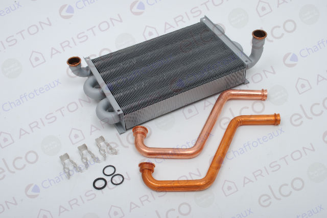 ARISTON  65104246